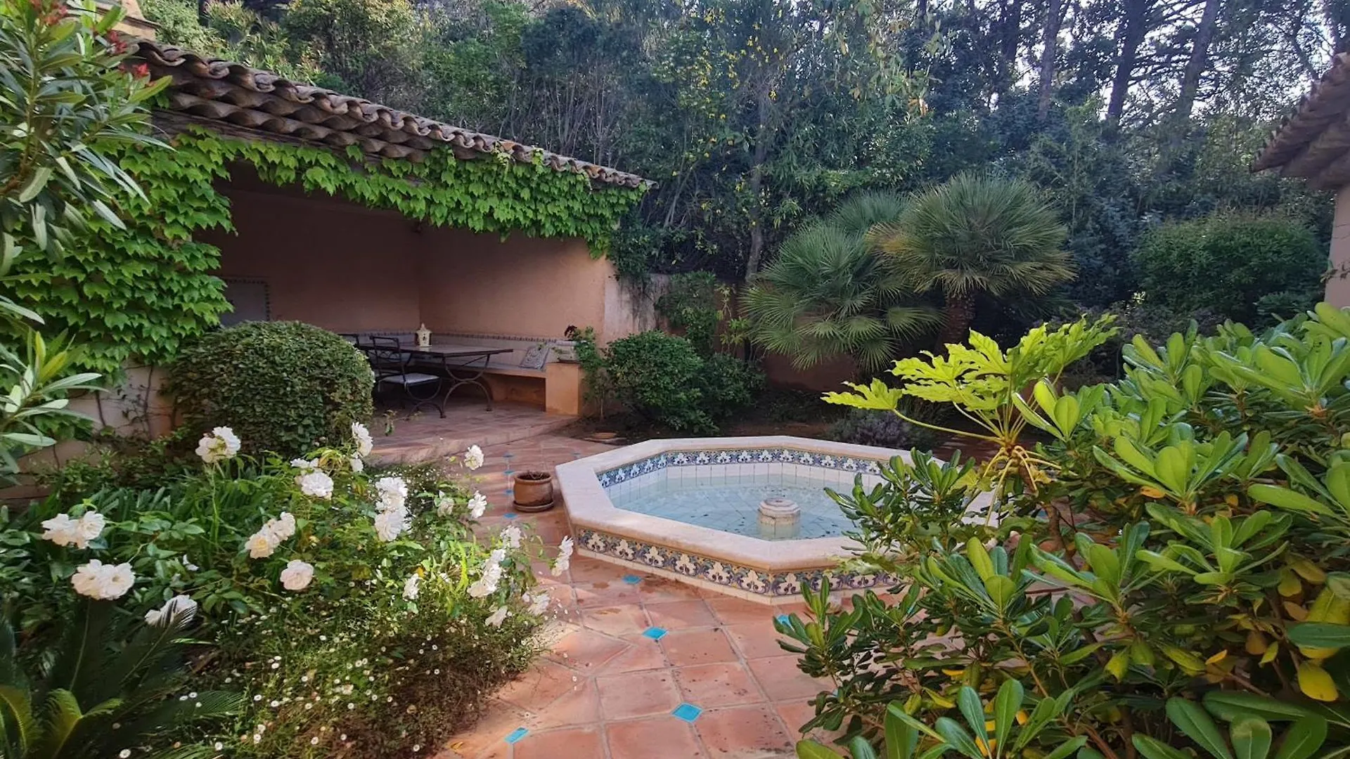 Villa 6 Pieces Climatisee Avec Piscine Privee A Grimaud - Fr-1-780-10